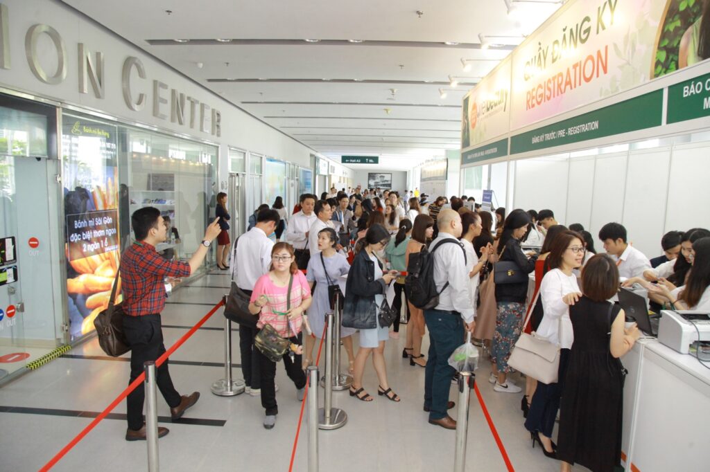 A large number of visitors registered to participate in the event