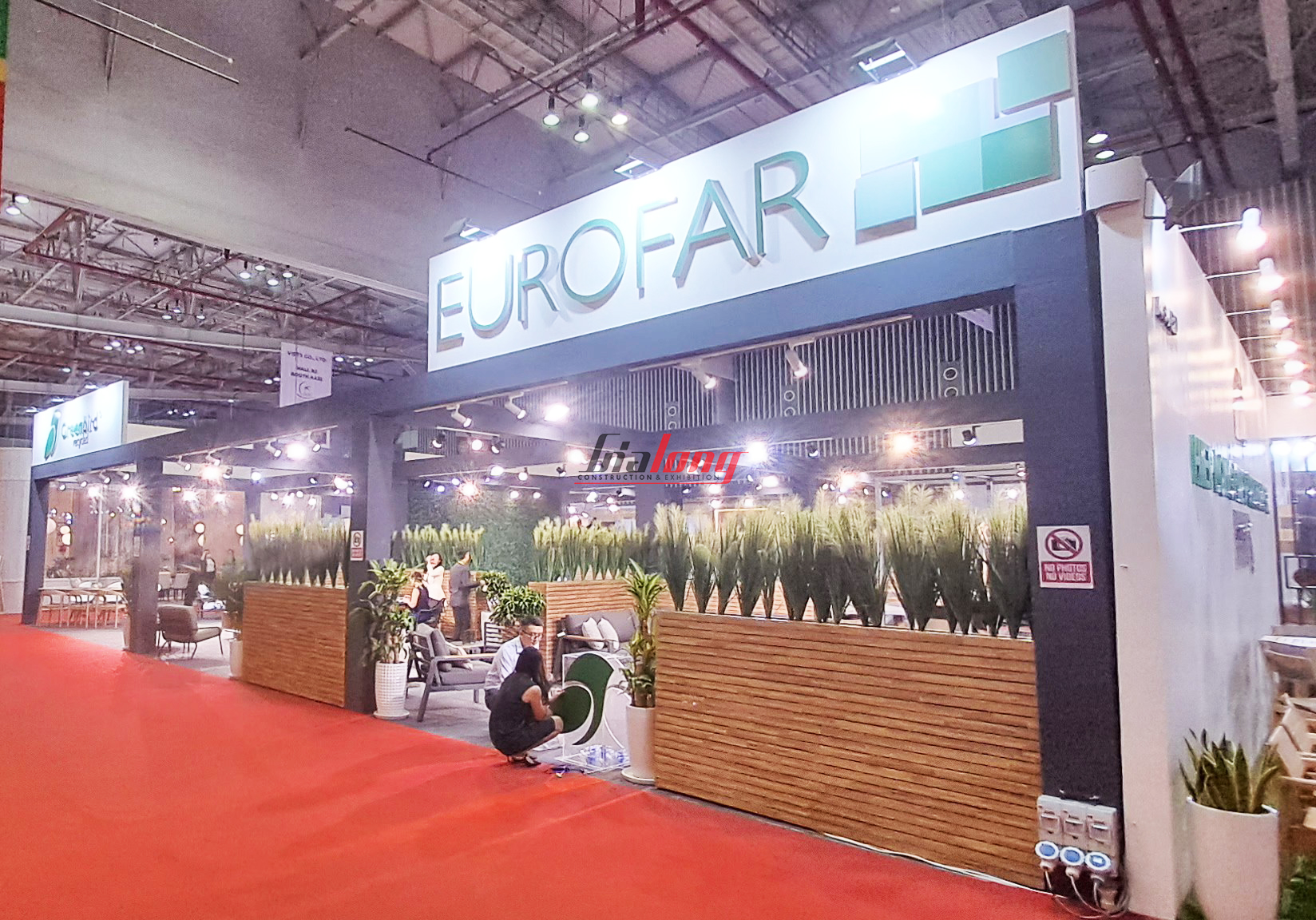 EUROFAR - Thiết kế thi công gian hàng - Design and construction of booth vifa expo