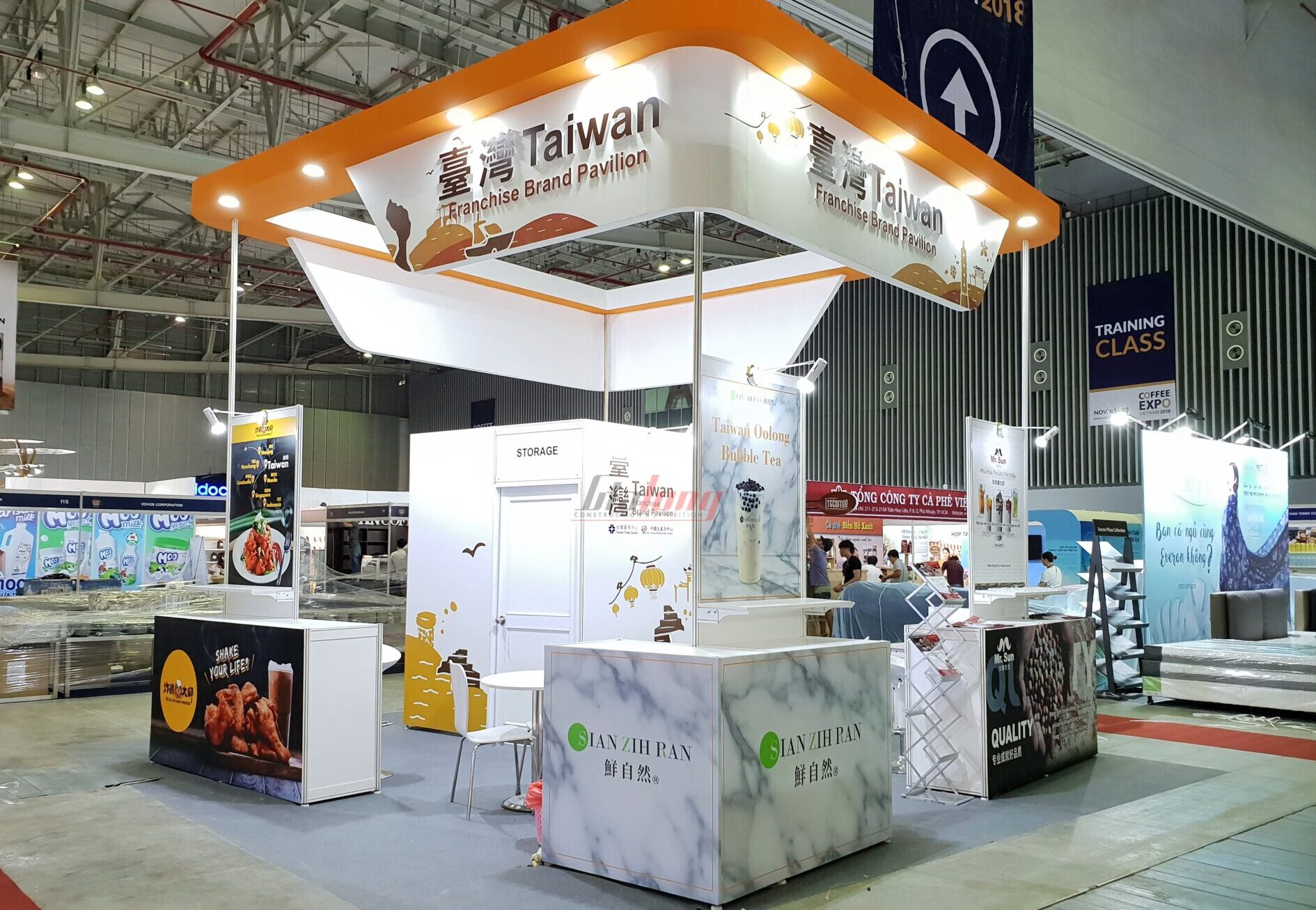 Design and construction of exhibition booths carried out by Gia Long