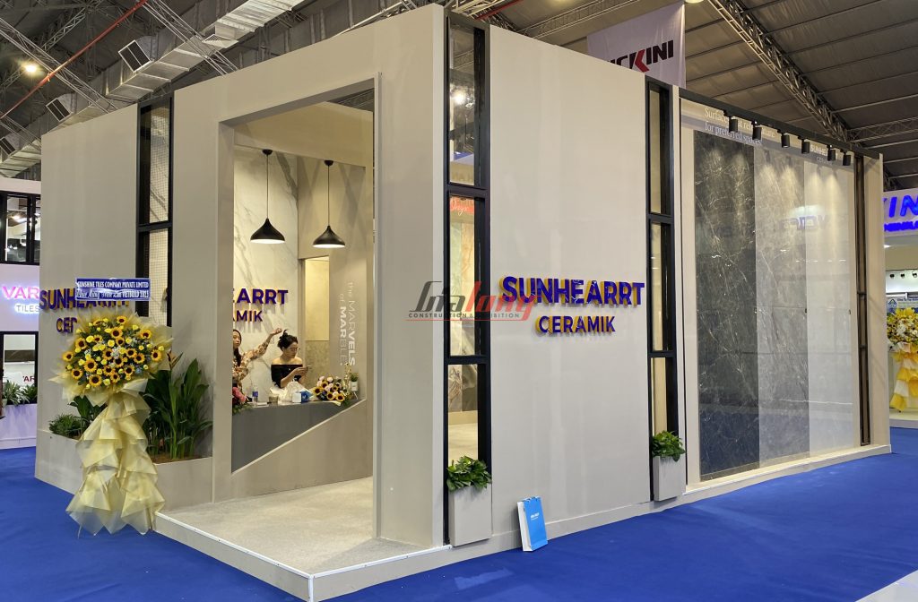 The exhibition booth was completed by Gia Long