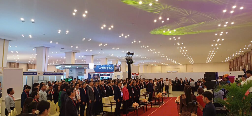 The Cambuild exhibition opening was attended by numerous government officials and businesses